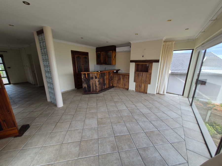 4 Bedroom Property for Sale in Dana Bay Western Cape